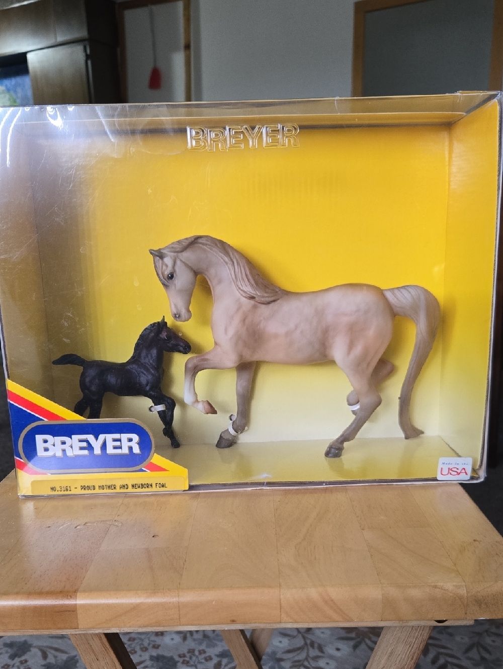 Breyer No 3161 Proud Mother And Newborn Foal